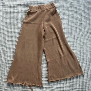Simple folk pants